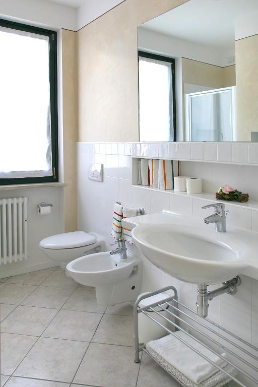 Superior One-Bedroom Apartment